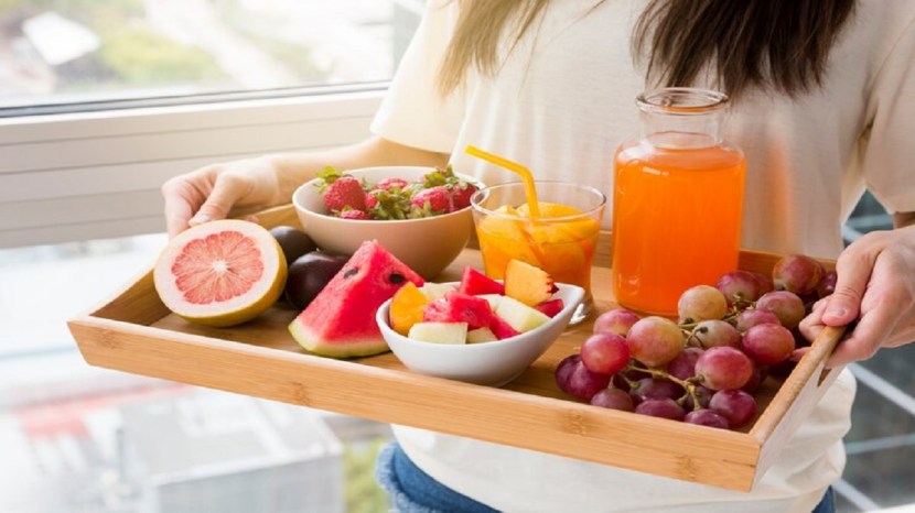 diy fruitarian diet health benefits risks what will happen if you eat fruits alone for three days