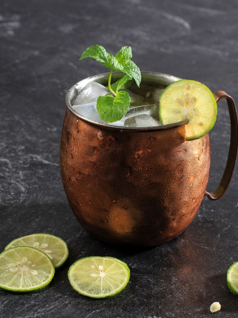 Know The Health Benefits And Side Effect Of Drinking Water From A Copper Vessel Health Tips Gujarati News