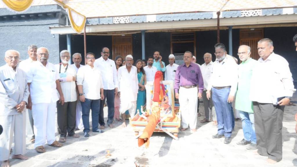 writers presented impressive thoughts on topic freedom of expression and today s situation writers presented impressive thoughts on topic freedom of expression and today s situation