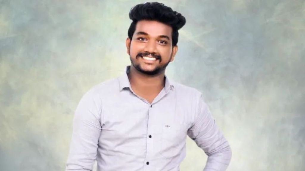 man and his son stabbed young man for a trivial reason man and his son stabbed young man for a trivial reason