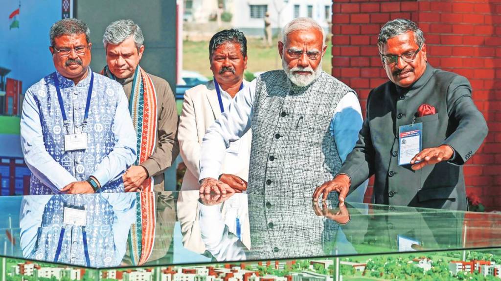 modi guarantee last hope of helpless across country pm narendra modi in sambalpur