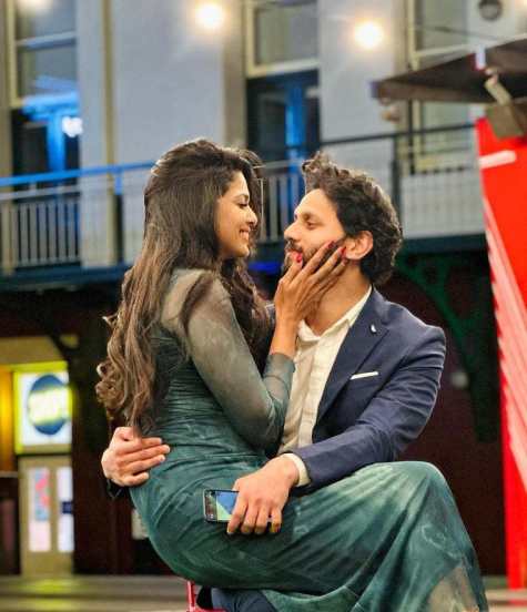 pooja sawant mother in law and father in law photos