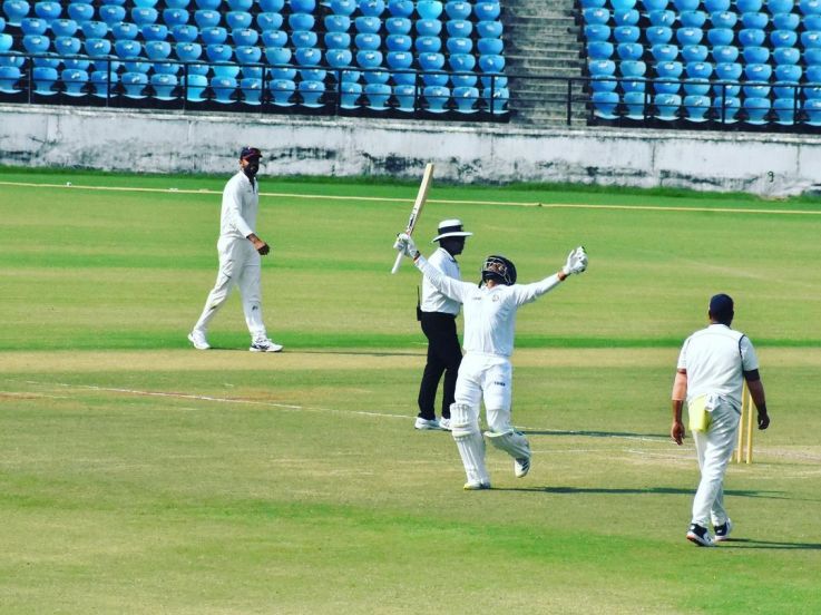 Akshay-Wadkar-scores-century-in-Ranji-final