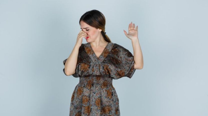 why its impossible to hum while holding your nose