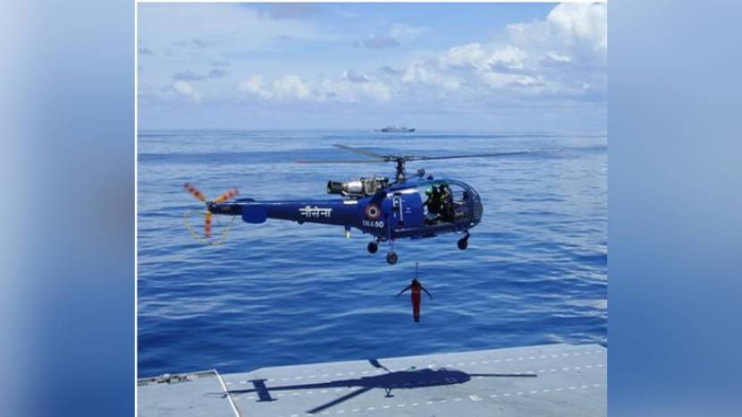 फ्रान्सचे तंत्रज्ञान असलेले Aérospatiale Alouette III हेलिकॉप्टर ज्याला चेतक या नावानेही ओळखले जाते, याचा वापर वाहतूक, शोध आणि सुटका मोहिमांसाठी, टेहेळणीसाठी केला जातो