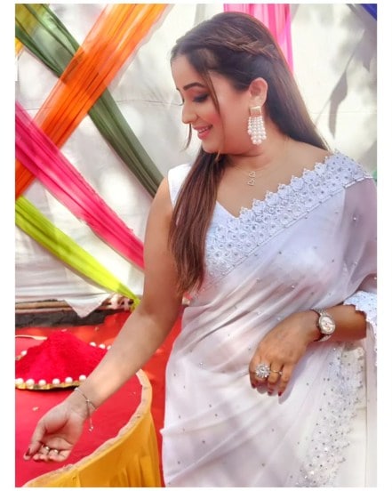 Apurva Nemlekar Holi 2024