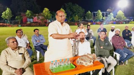 BJP candidates request to Muslim community for votes in Iftar party