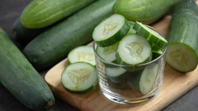 6 Tips to Find Fresh Cucumber In One View signs of Kakdi Gharguti Jugadu Way To Reduce Bitterness From Cucumber Save money