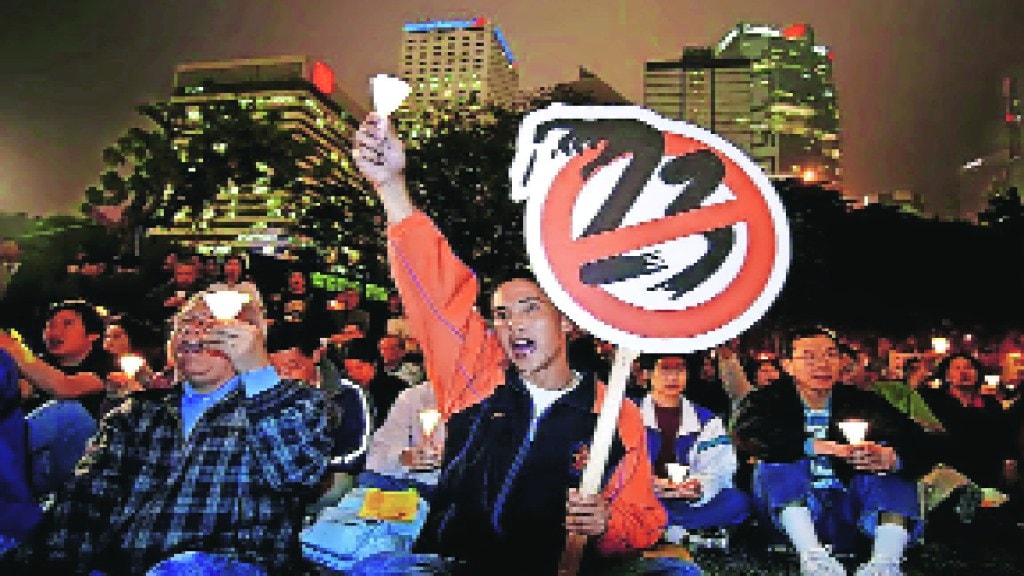 Loksatta anvayarth The security law was approved by the Beijing based government in Hong Kong