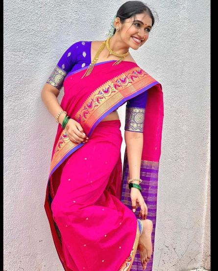 Marathi Actress Pink Saree Look