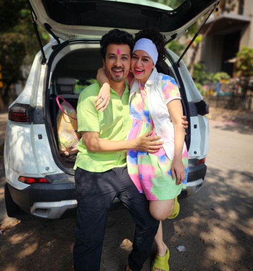 marathi-celebrities-celebreted-holi-2024