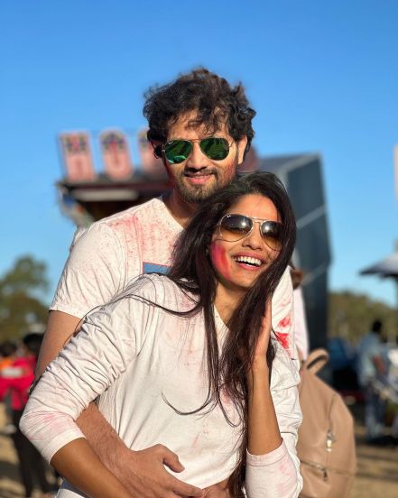 marathi-celebrities-celebreted-holi-2024