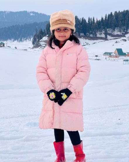 Myra Vaikul Kashmir Vacation