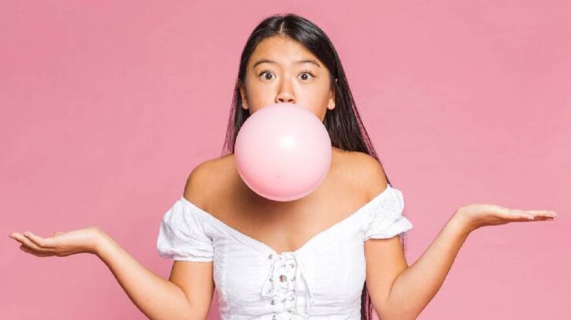 Habit Of Chewing Gum Is Good Or Not For Health Know Drawbacks And Bnefits