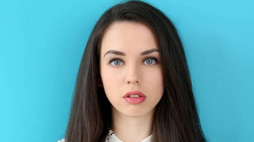How To Remove Hair From Your Upper Lip Naturally