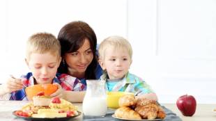 Parenting Tips Ways To Teach Kids To Finish Meal Follow These Simple Tips