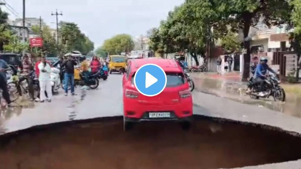 Road collapse forms 20ft deep crater in Vikasnagar video Road collapse forms 20ft deep crater in Vikasnagar video