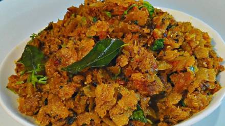 Make Tasty Crispy Leftover Roti Chivda Not The Recipe And Try This Ones At Your Home