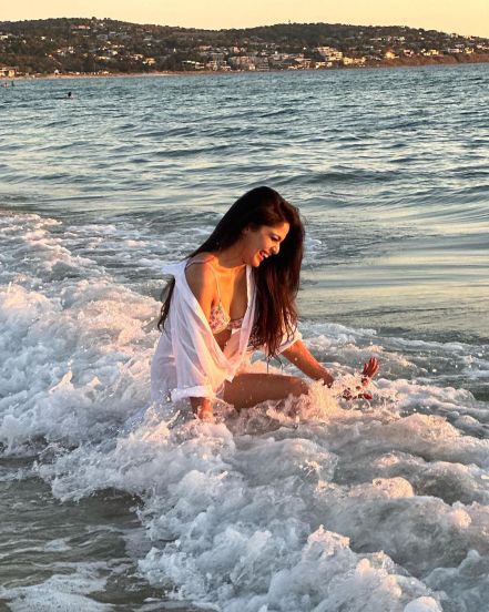 Pooja Sawant HoneyMoon Photos