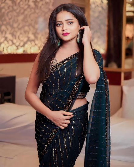 Priyadarshini Indalkar Shivali Parab Saree Look