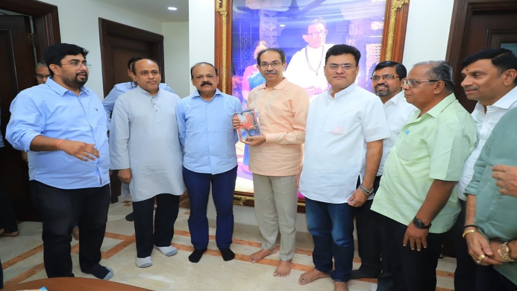 Uddhav Thackeray meet Christian delegation Uddhav Thackeray meet Christian delegation