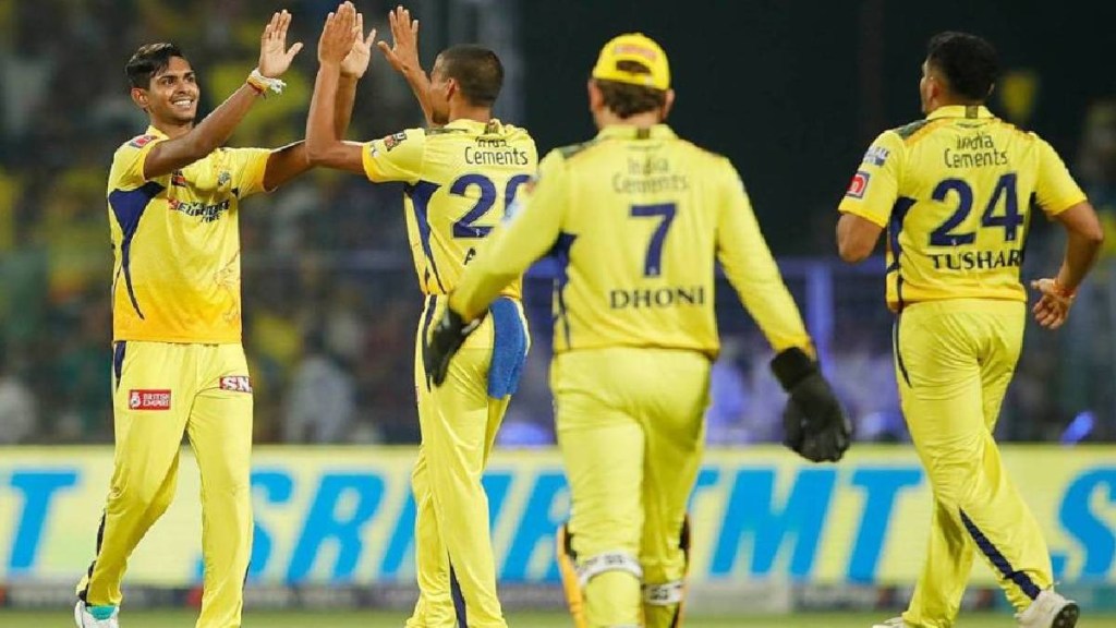 Huge Injury Concern For MS Dhoni And CSK: Star Set To Be Ruled Out For 4-5 Weeks Huge Injury Concern For MS Dhoni And CSK: Star Set To Be Ruled Out For 4-5 Weeks