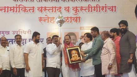 gathering of wrestlers pune