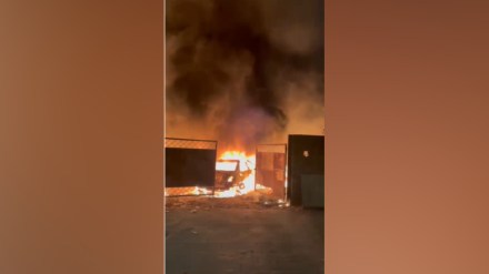pune, gangadham road, fire broke out, aai mata mandir, garage, 17 two wheelers, burnt,