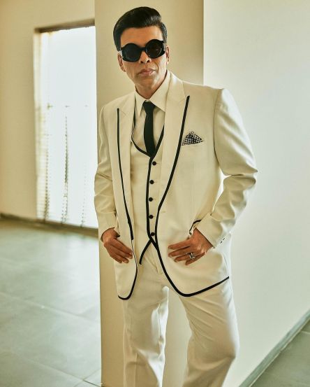 karan johar doesn't play Holi