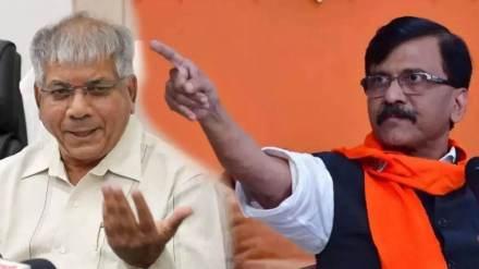 prakash ambedkar sanjay raut
