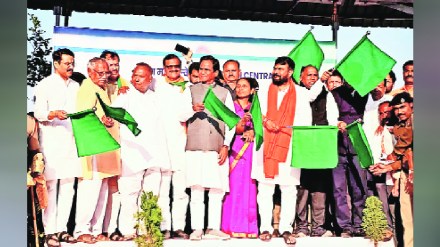 State Minister for Railways Raosaheb Danve informed that sixteen thousand crores have been provided for railway development in Maharashtra State Minister for Railways Raosaheb Danve informed that sixteen thousand crores have been provided for railway development in Maharashtra