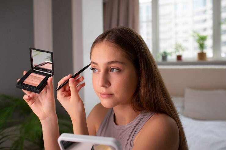 diy beauty tips makeup get spoiled due to sweat in summer then follow this tips 