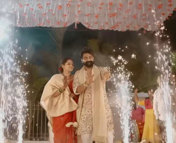 titeekshaa tawade and siddharth bodke shares gruh pravesh video