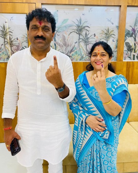 maharashtras candidates caste there votes
