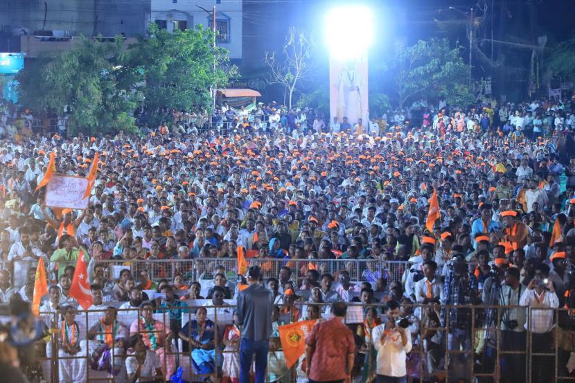 uddhav thackeray solapur sabha