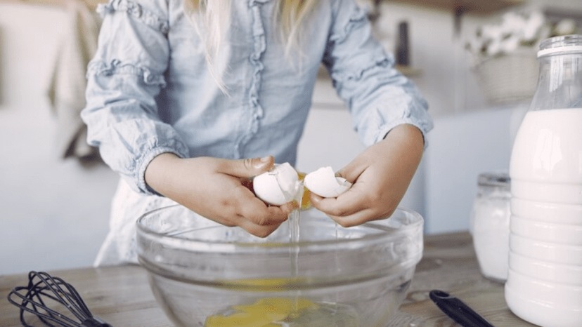 These 5 kitchen items will remove the smell of eggs coming from the dishes know how to use them 