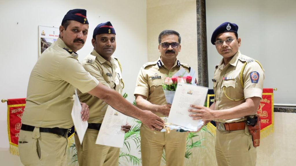 in nagpur Suicide attempt by young man due to family reasons police save him in nagpur Suicide attempt by young man due to family reasons police save him
