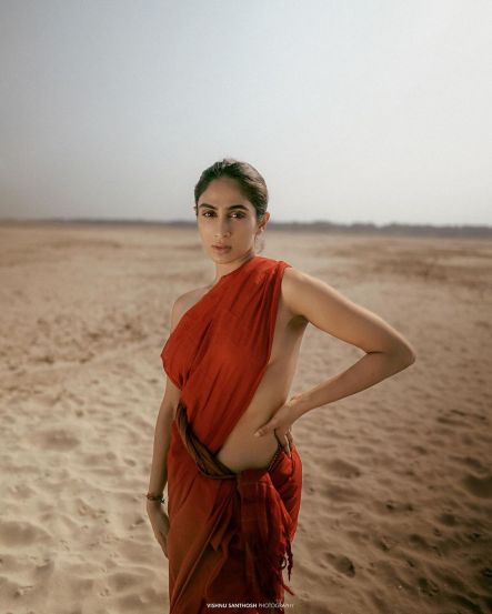 Deepti Sati Without Blouse Saree