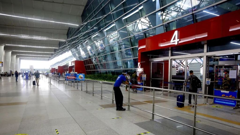 Delhi airport nuclear bomb threat