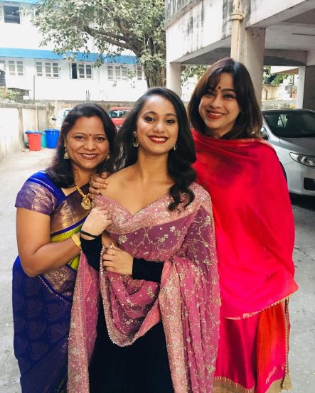 Gauri Ingawale Blue Lehenga Photoshoot