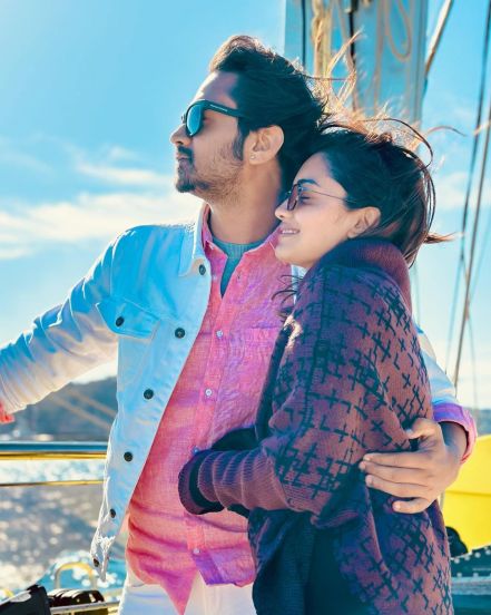 Hruta Durgule Prateek Shah Spain Vacation