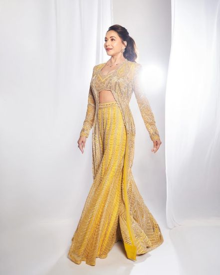 Madhuri Dixit Black Lehenga