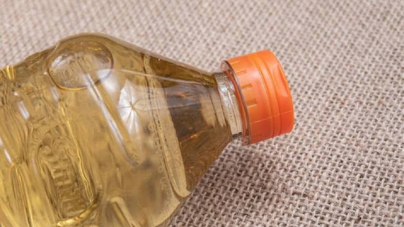 Heres Why You Should Never Reheat Cooking Oil