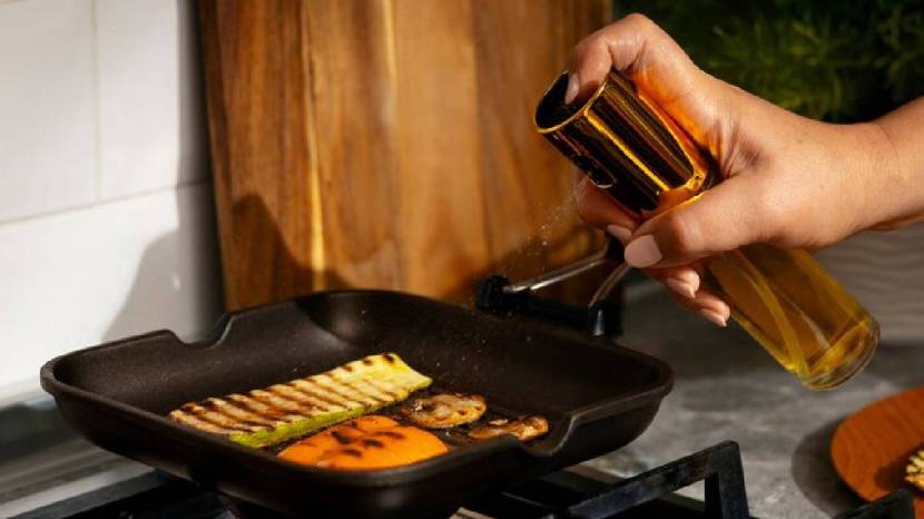 Use Tissue Paper To Soak Excess Oil From Fried Foods You Are Apparently Doing It All Wrong