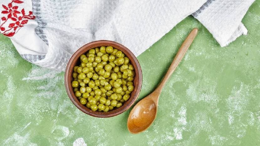 Moong Dal Can Be Your Best Beauty Buddy