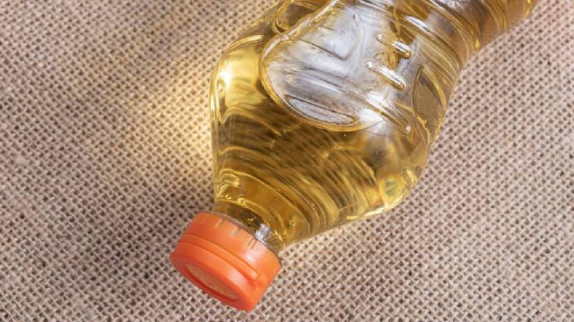 Heres Why You Should Never Reheat Cooking Oil