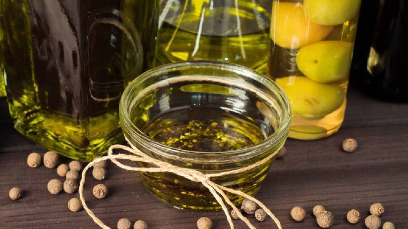 Heres Why You Should Never Reheat Cooking Oil
