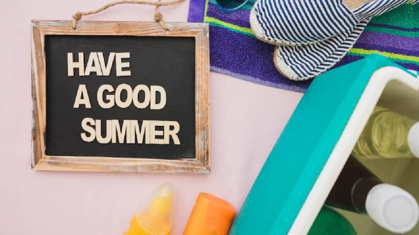 Beat The Heat This Six Top Things or Essentials Keep in Your Bag And Carry While travelling