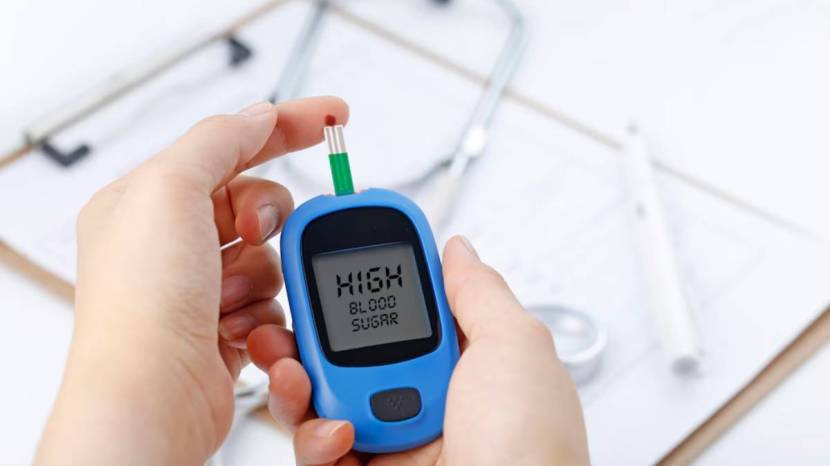 Are snacks safe People with diabetes need to eat in between to keep their blood sugar levels on an even keel
