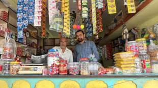 man shared how his father was retiring from his groceries shop thirty three year journey and Heartwarming Story